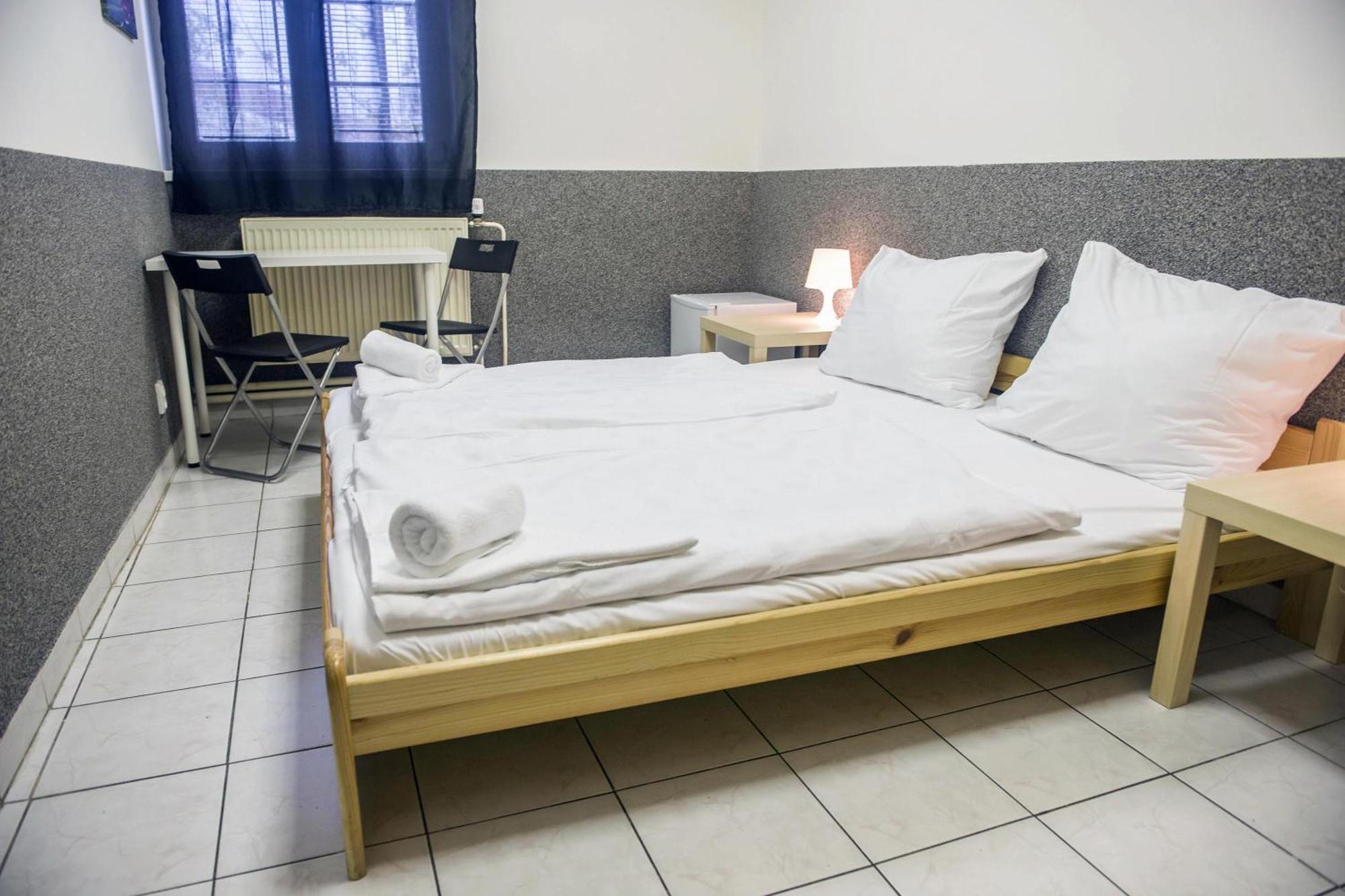 Hostel Seven Прага Екстериор снимка