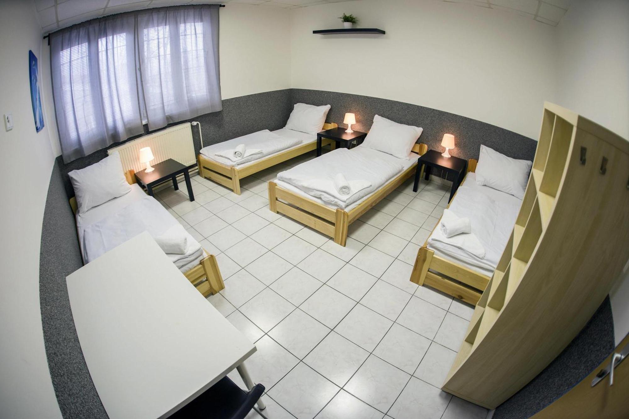 Hostel Seven Прага Екстериор снимка