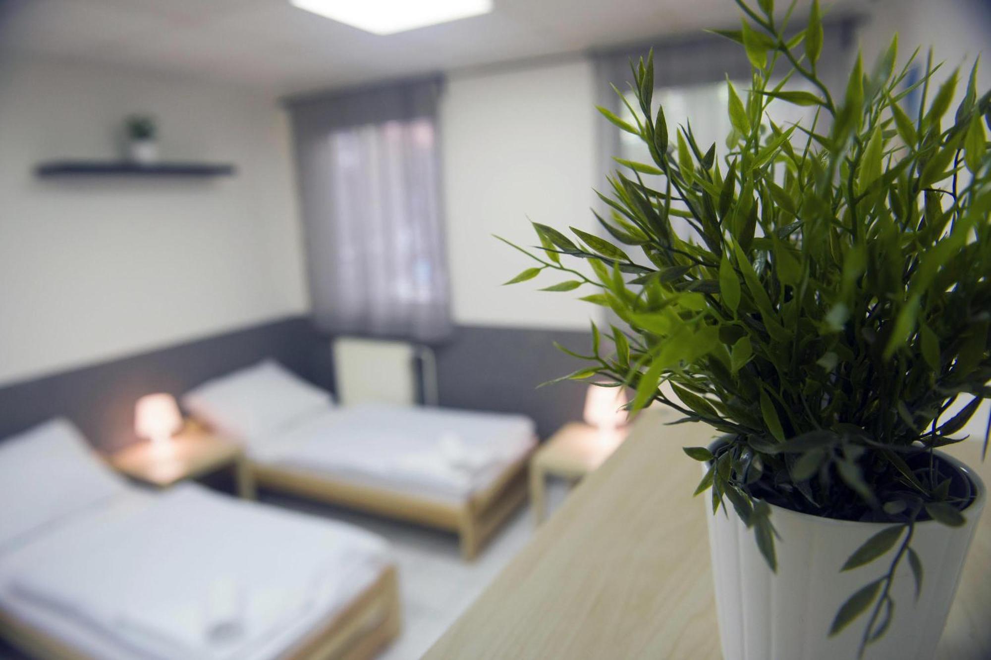 Hostel Seven Прага Екстериор снимка